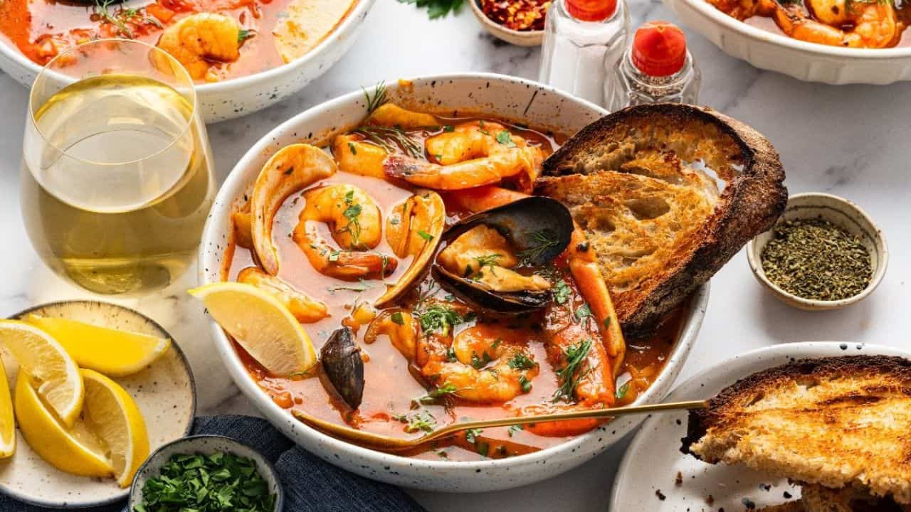 25 slow simmering recipes that turn into leftovers for days ...