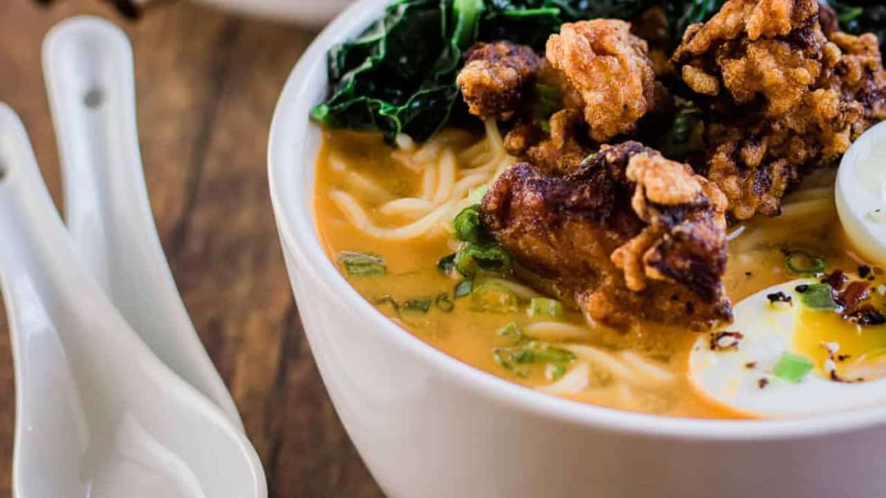 A bowl of ramen with karaage chicken.