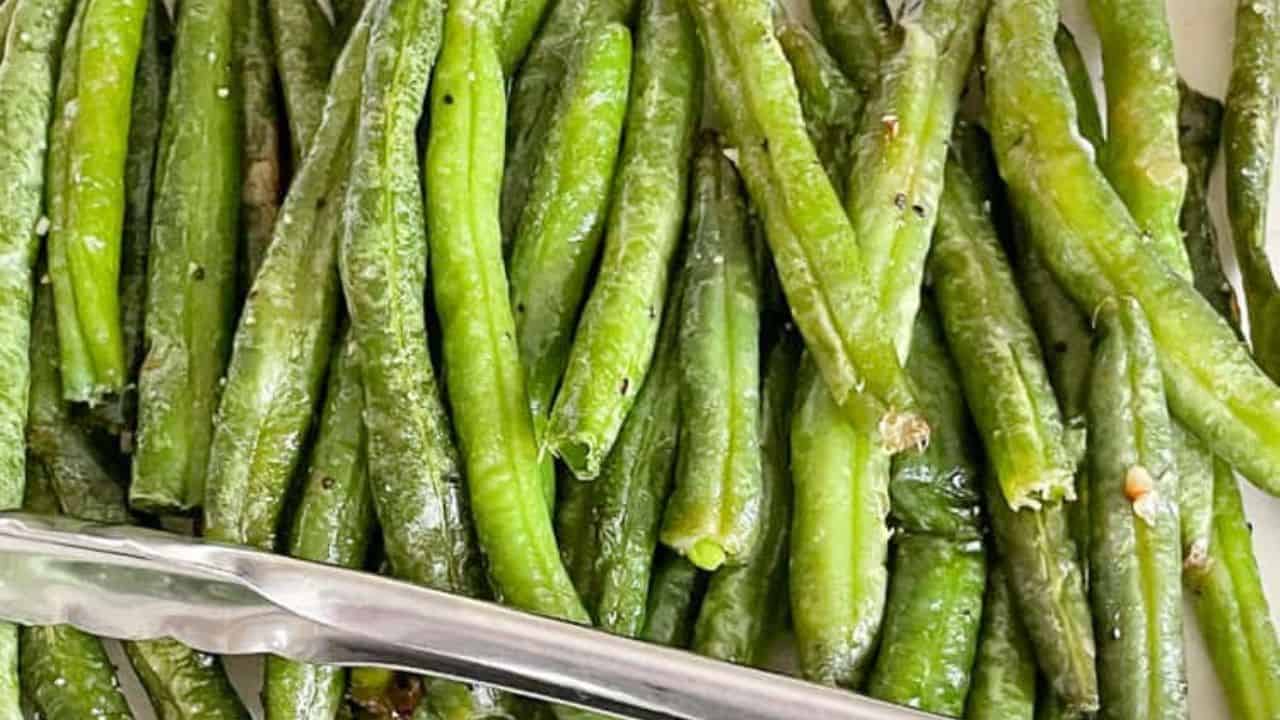 Crispy air-fried green beans.