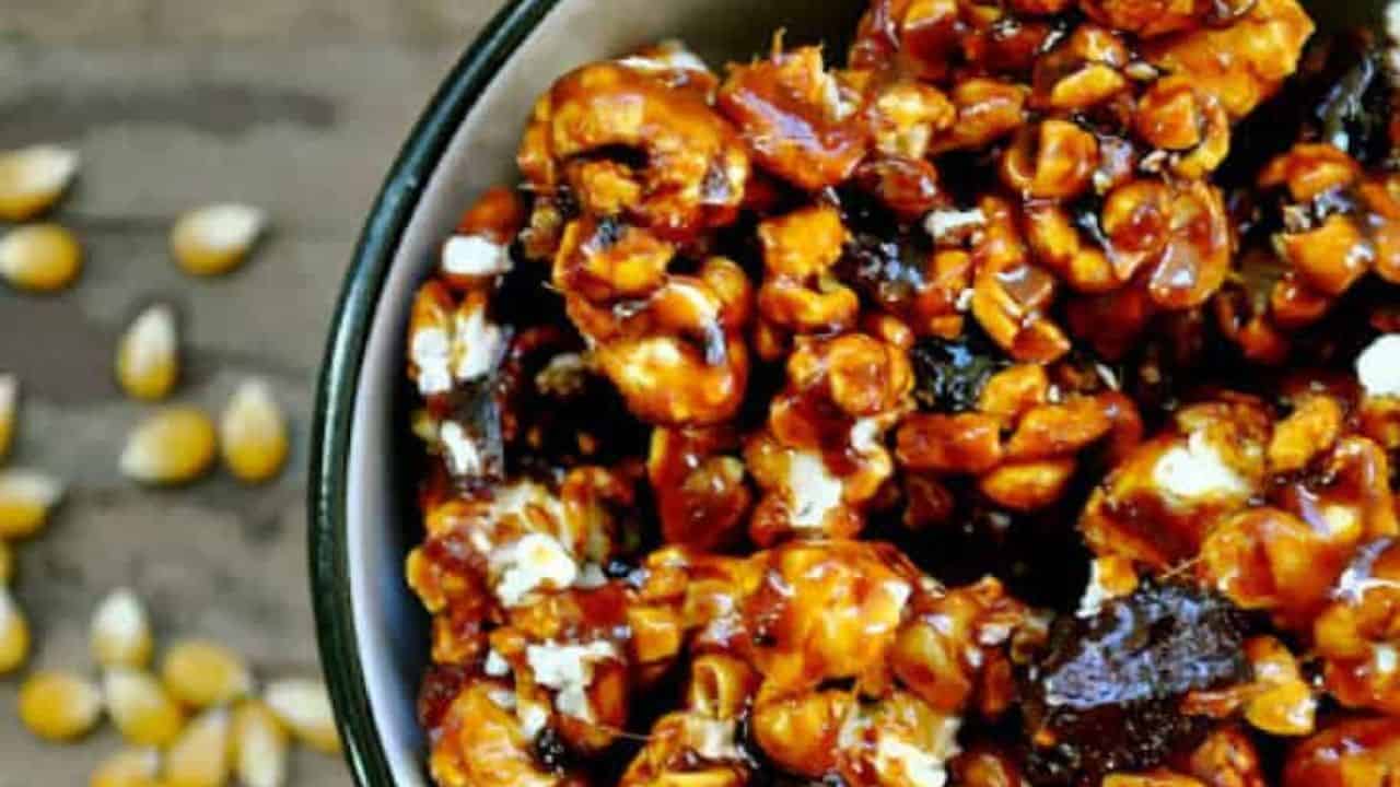A bowl of spicy caramel bacon popcorn.